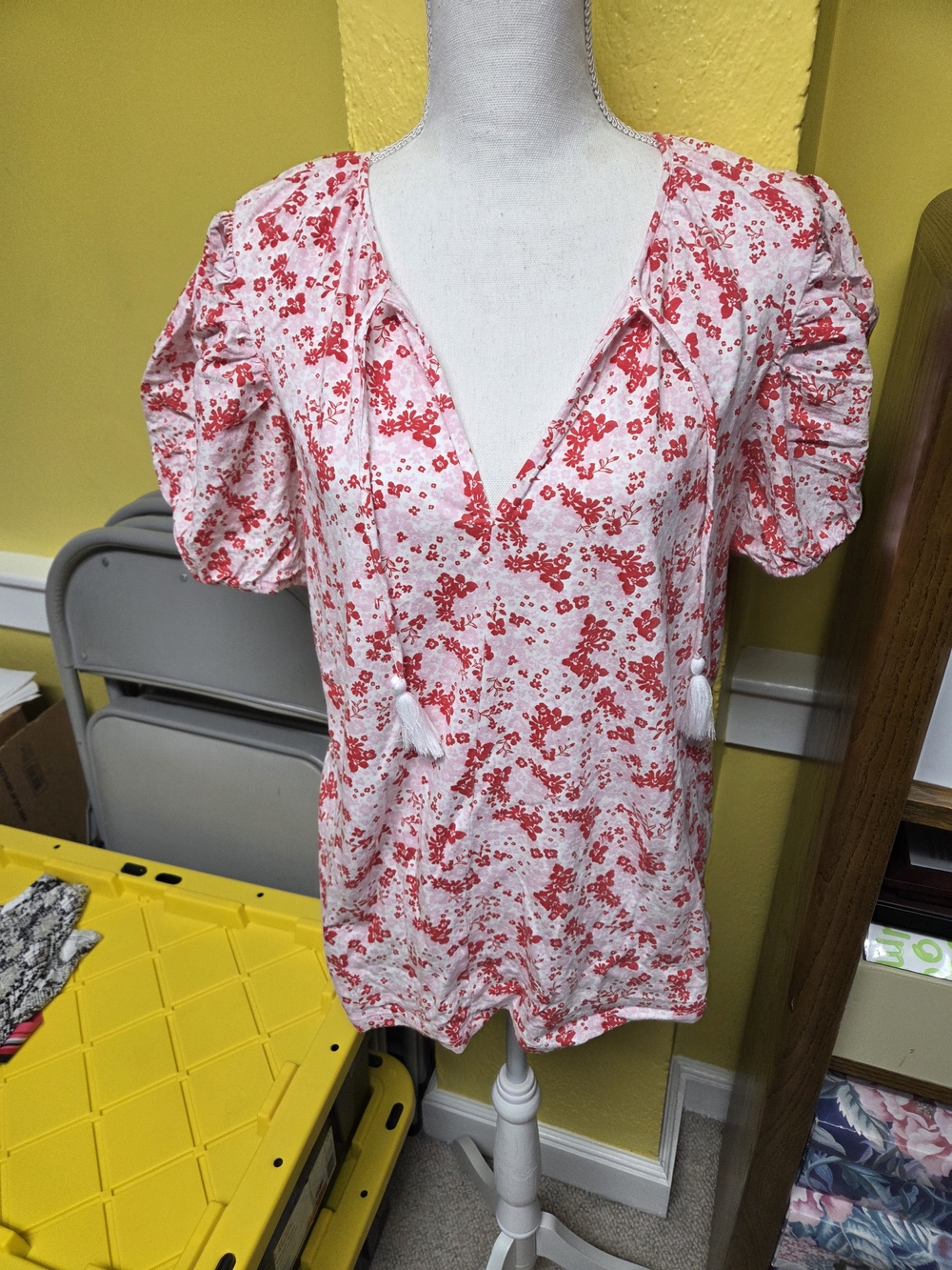 Style & Co.. Floral V-Neck Tassel Blouse - White & Red